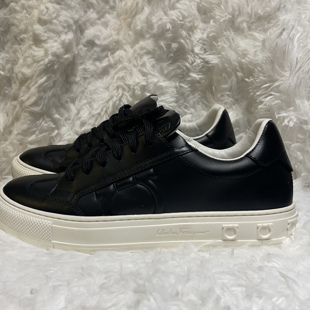 Calfskin sneaker sporty - Picture 3 of 14